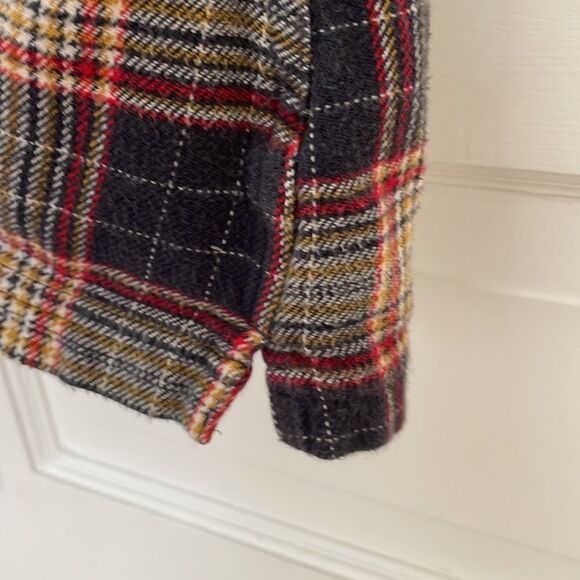 Patagonia Plaid Flannel Shirt - Picture 9 of 9